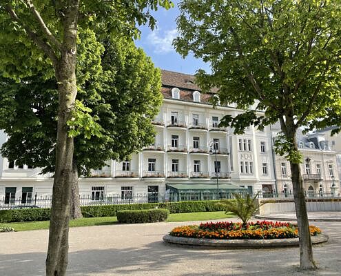 WP Herzoghof 1 - Urlaub mit Hund in Baden bei Wien im traditionsreichen Herzoghof