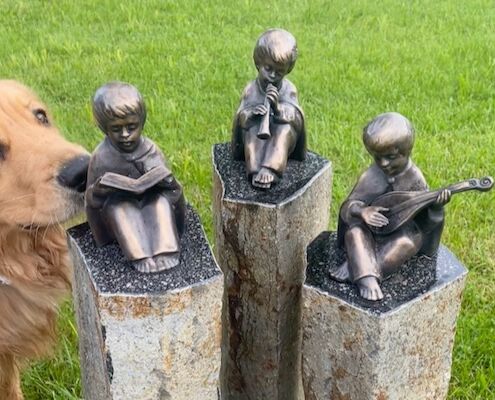 Schnitzers Dahoam_Urlaub mit Hund_Bad Wiessee Skulpturen (1)