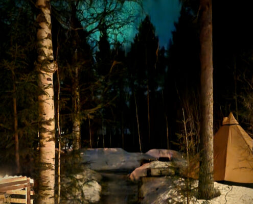 Polarlichter über LEv Naturanda