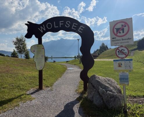 Urlaub mit Hund_Tirol_Hotel Bergfrieden Fiss_Wandern zum Wolfsee