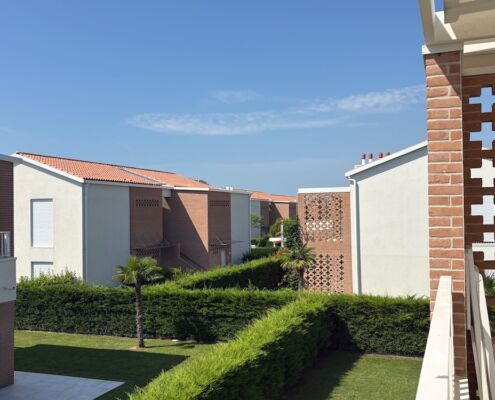 Urlaub mit Hund_Caorle_Pareus Resort_Blick Garten EG