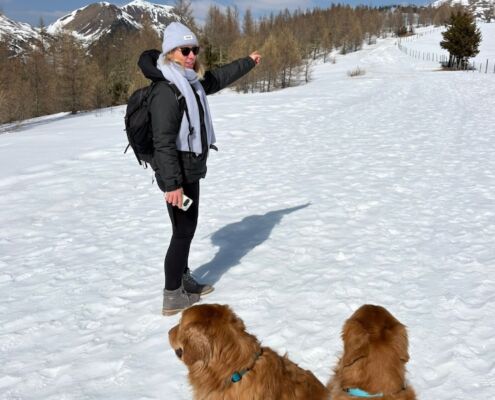 Urlaub mit Hund_Österreich_Kärnten_St. Oswald_Winterwandern mit Hunden und Freunden