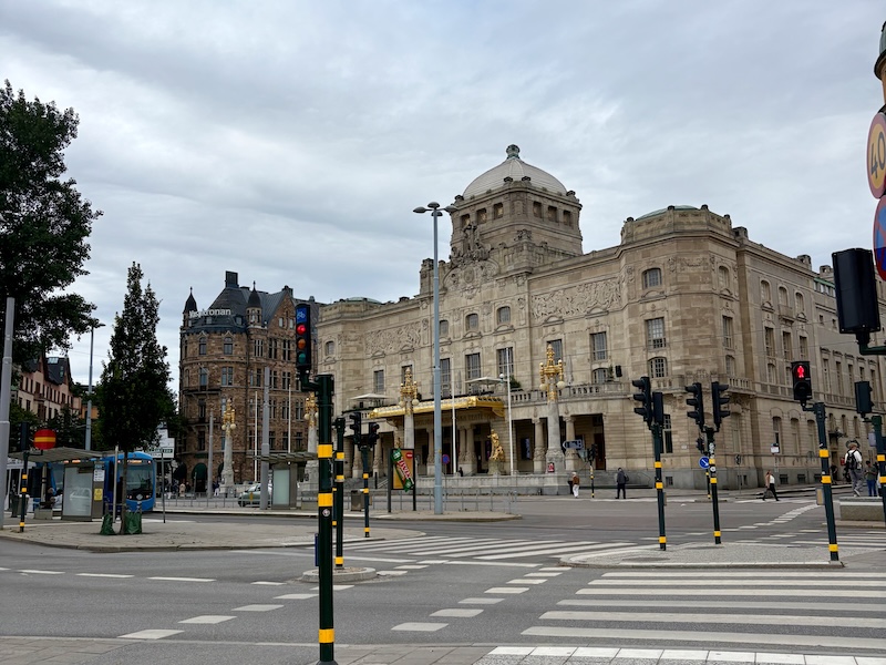 schweden-mit-hund-reisebericht-stockholm-oper