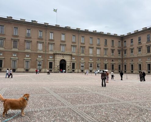 schweden-mit-hund-reisebericht-stockholm-schloss