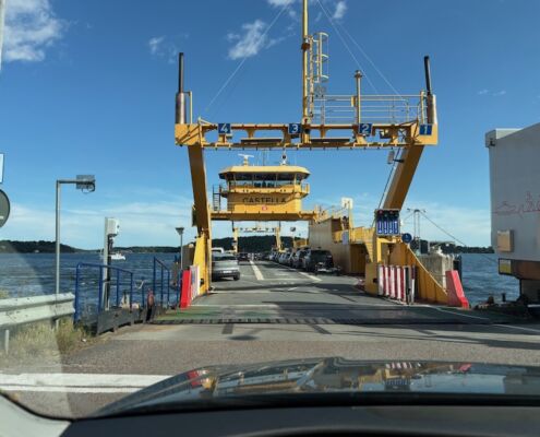 schweden-mit-hund-reisebericht-vaxholm-schaerenfaehre