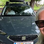 Ulli startklar für die erste Ausfahrt nach Italien mit dem Seat Leon SP Kombi